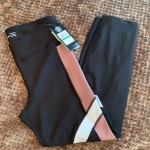 UA heatgear compression leggings